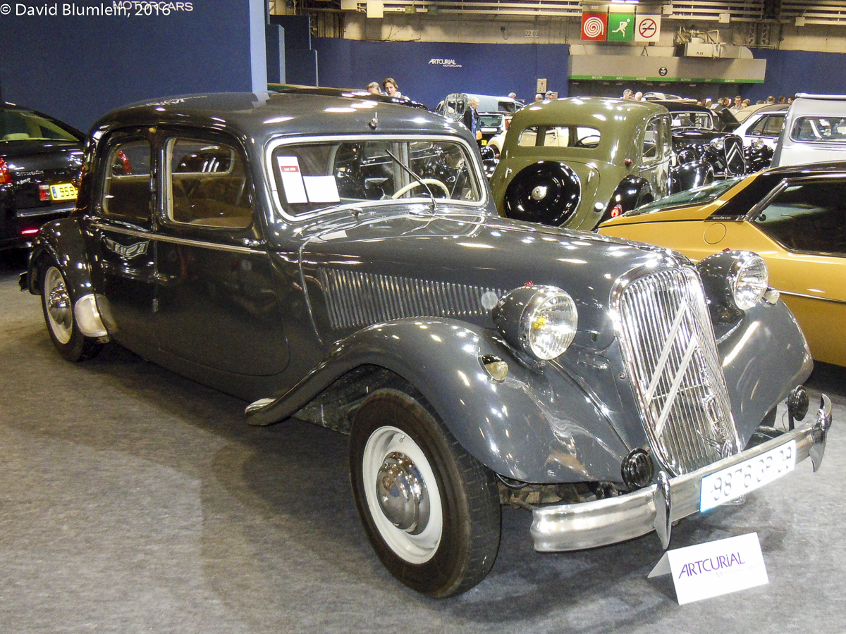 2016 Retromobile