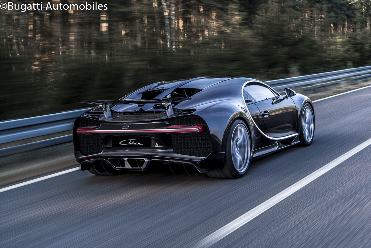 108469-06_chiron_dynamic_34-rear_web